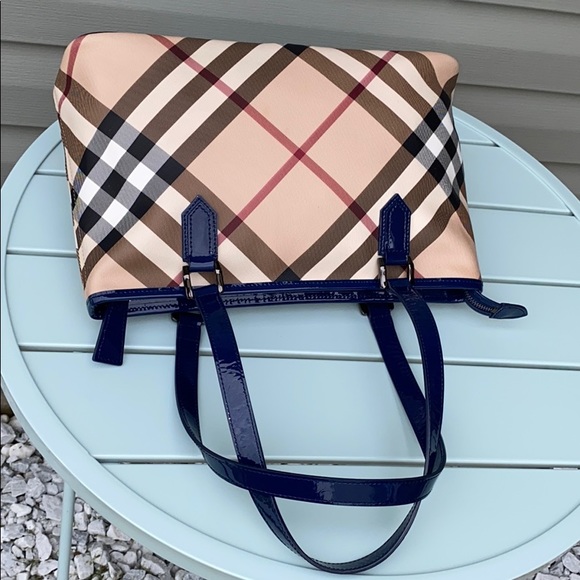 Authentic Burberry supernova tote - Picture 9 of 14